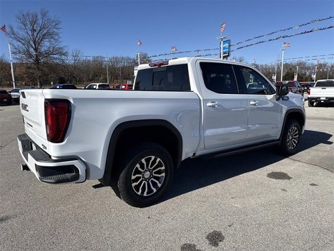 Used 2021 GMC Sierra 1500 AT4 w/ AT4 Premium Package image 6
