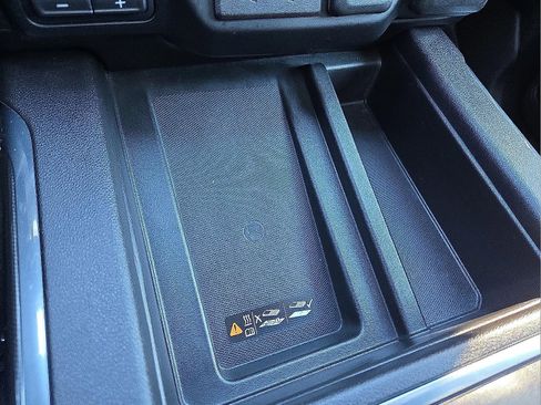 Used 2022 GMC Sierra 1500 AT4 w/ AT4 Premium Package image 20