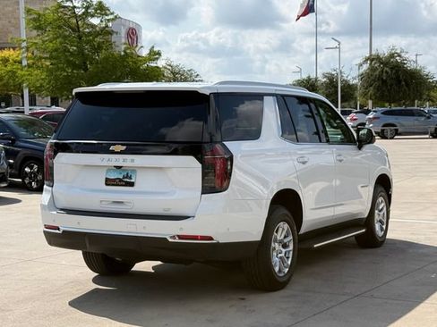 Used 2025 Chevrolet Tahoe LT RWD image 5