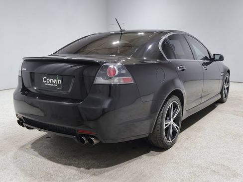 Used 2009 Pontiac G8 GT w/ Premium Package RWD image 2