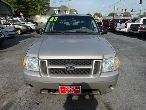 Used 2003 Ford Explorer Sport Trac XLT image 9