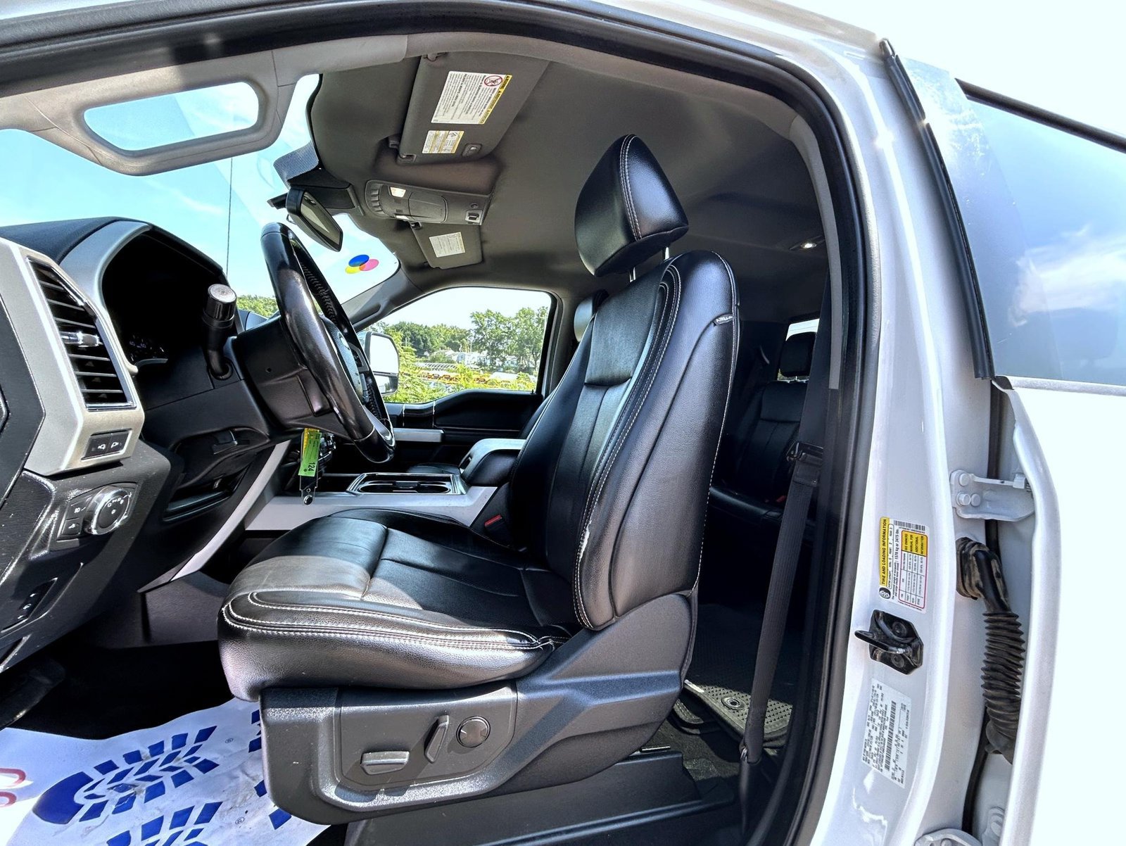 Used 2021 Ford F350 4x4 Crew Cab Super Duty image 10
