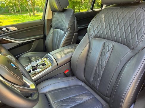 Used 2026 BMW X7 xDrive40i AWD/4WD image 22