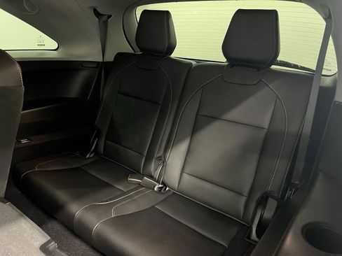 Used 2020 Acura MDX FWD w/ Technology Package image 12
