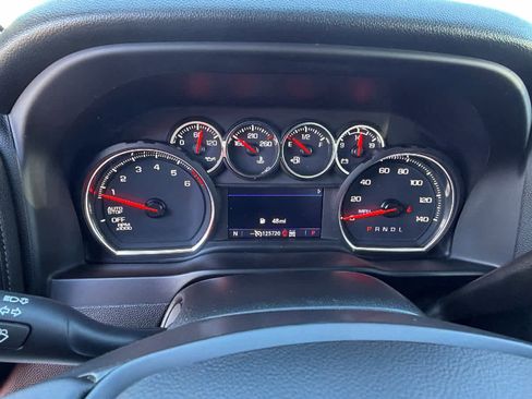 Used 2021 Chevrolet Silverado 1500 LT image 21