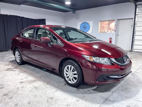 Used 2014 Honda Civic LX image 2