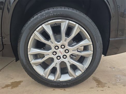 New 2026 GMC Acadia Denali w/ Super Cruise Package image 34