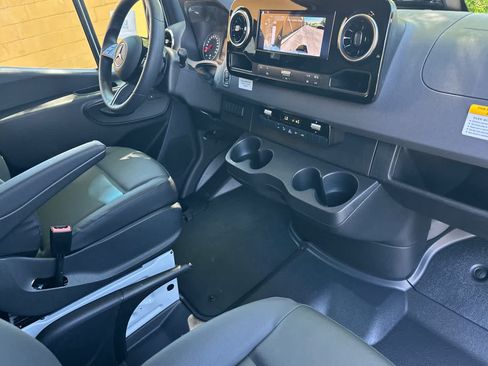 New 2026 Mercedes-Benz Sprinter 2500 image 15