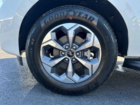 New 2027 Ford Expedition Max Active RWD image 27