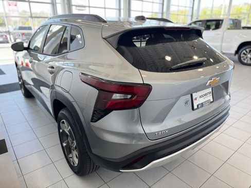 New 2026 Chevrolet Trax LT w/ Driver Confidence Package image 34