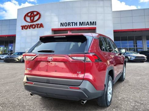 Used 2025 Toyota RAV4 LE FWD image 4