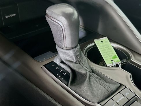 Used 2024 Toyota Camry XSE FWD image 24