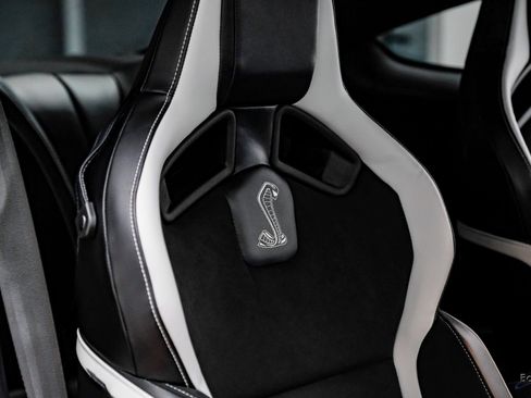 Used 2022 Ford Mustang Shelby GT500 w/ Technology Package image 52