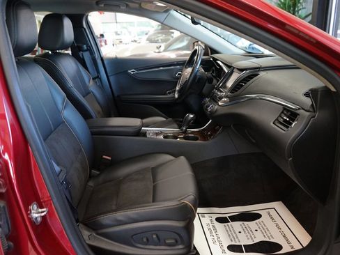 Used 2015 Chevrolet Impala LT FWD image 39