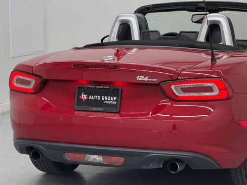 Used 2017 FIAT 124 Spider Lusso RWD image 34