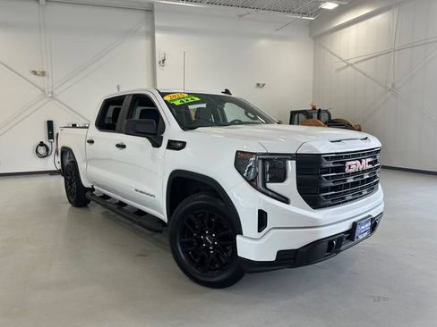 Used 2025 GMC Sierra 1500 Pro w/ Graphite Edition AWD/4WD image 4