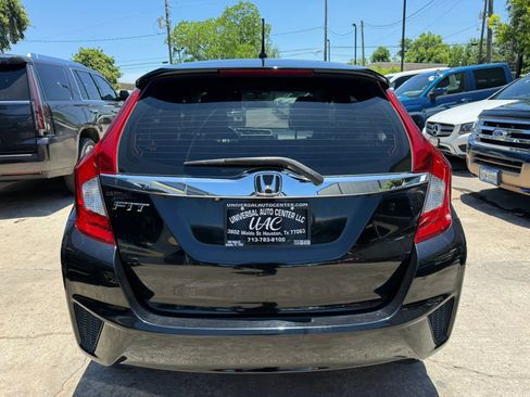 Used 2017 Honda Fit EX image 6