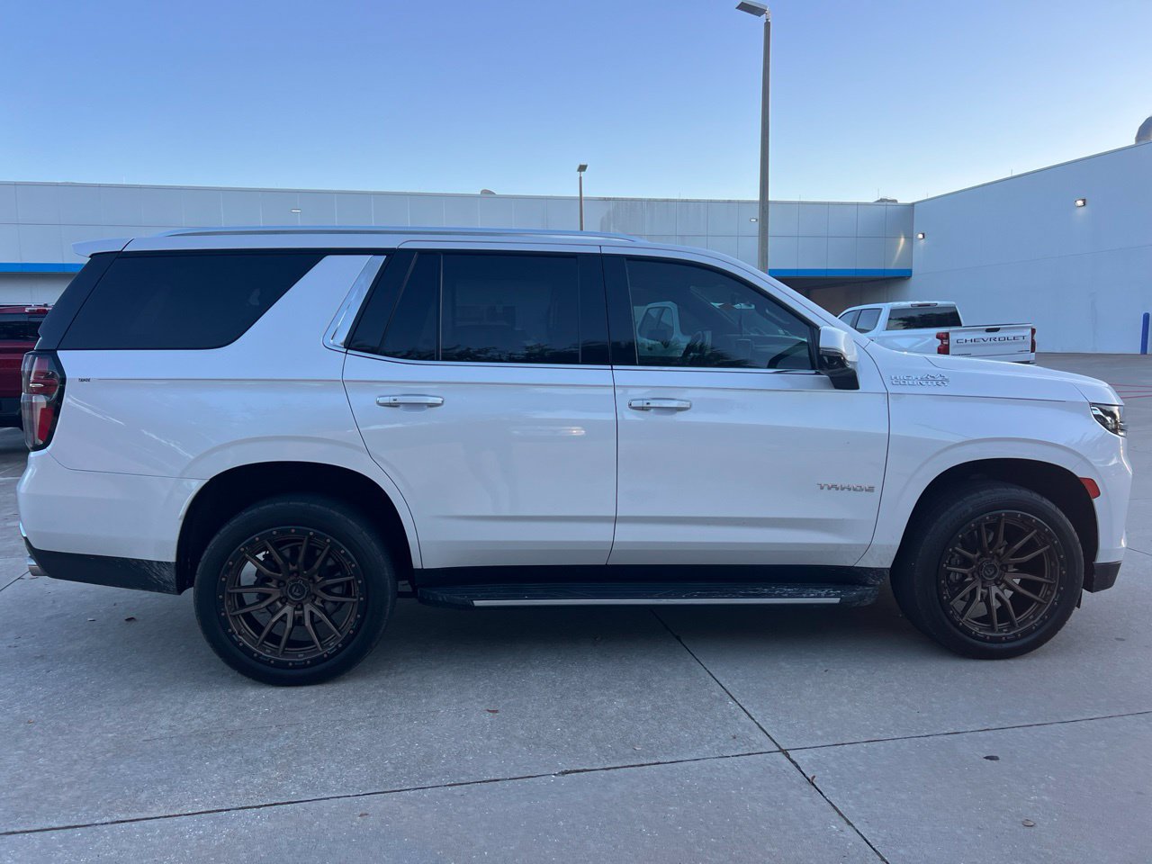 Used 2021 Chevrolet Tahoe High Country AWD/4WD image 8
