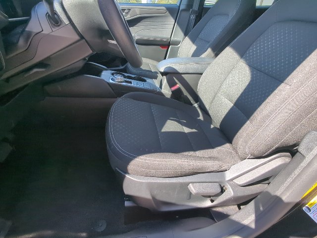 Used 2025 Ford Escape Active FWD image 10
