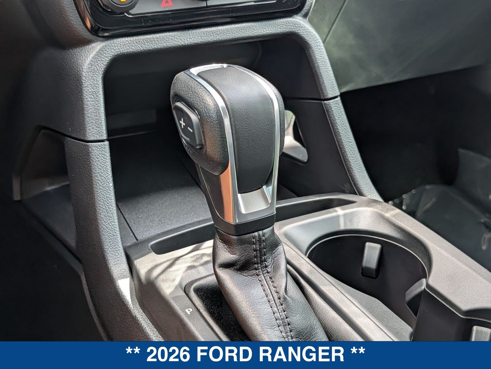 New 2026 Ford Ranger XLT w/ Black Appearance Package RWD image 34