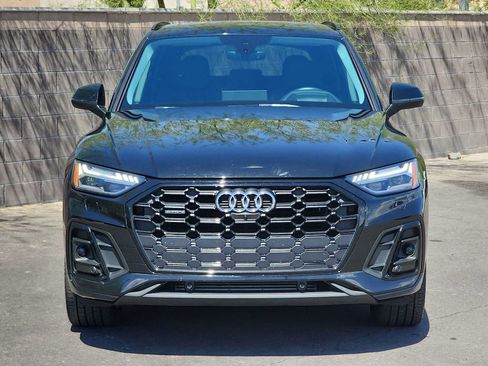 Used 2023 Audi Q5 2.0T Prestige w/ Prestige Package AWD/4WD image 3