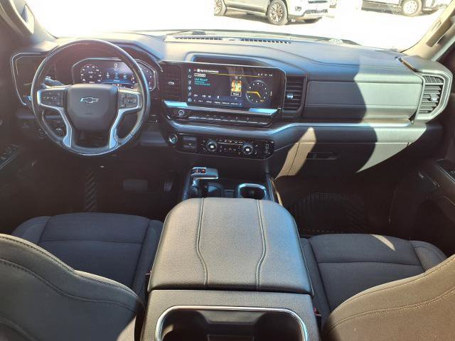 Used 2024 Chevrolet Silverado 1500 RST w/ Convenience Package II AWD/4WD image 4