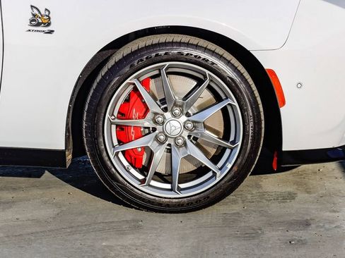 New 2024 Dodge Charger R/T Scat Pack w/ Plus Group image 11