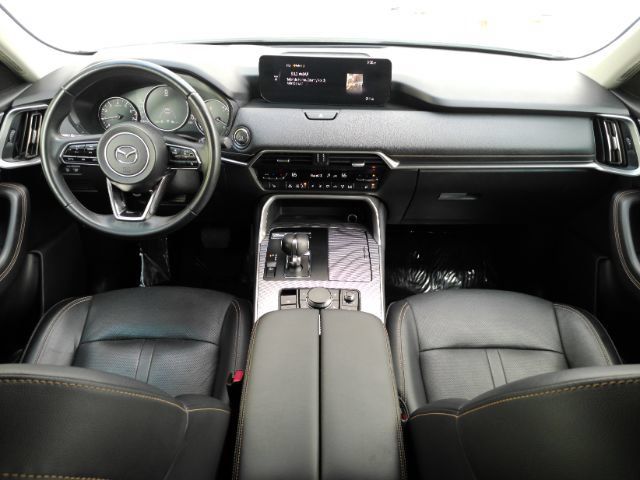 Used 2024 MAZDA CX-90 3.3 Turbo w/ Preferred Plus AWD/4WD image 3