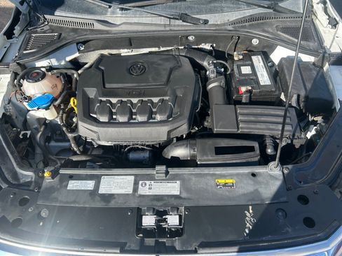 Used 2020 Volkswagen Passat 2.0T SE image 28