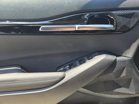 New 2026 Kia Seltos S FWD image 16