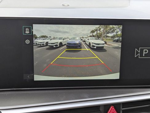 New 2026 Kia Sorento LX FWD image 24