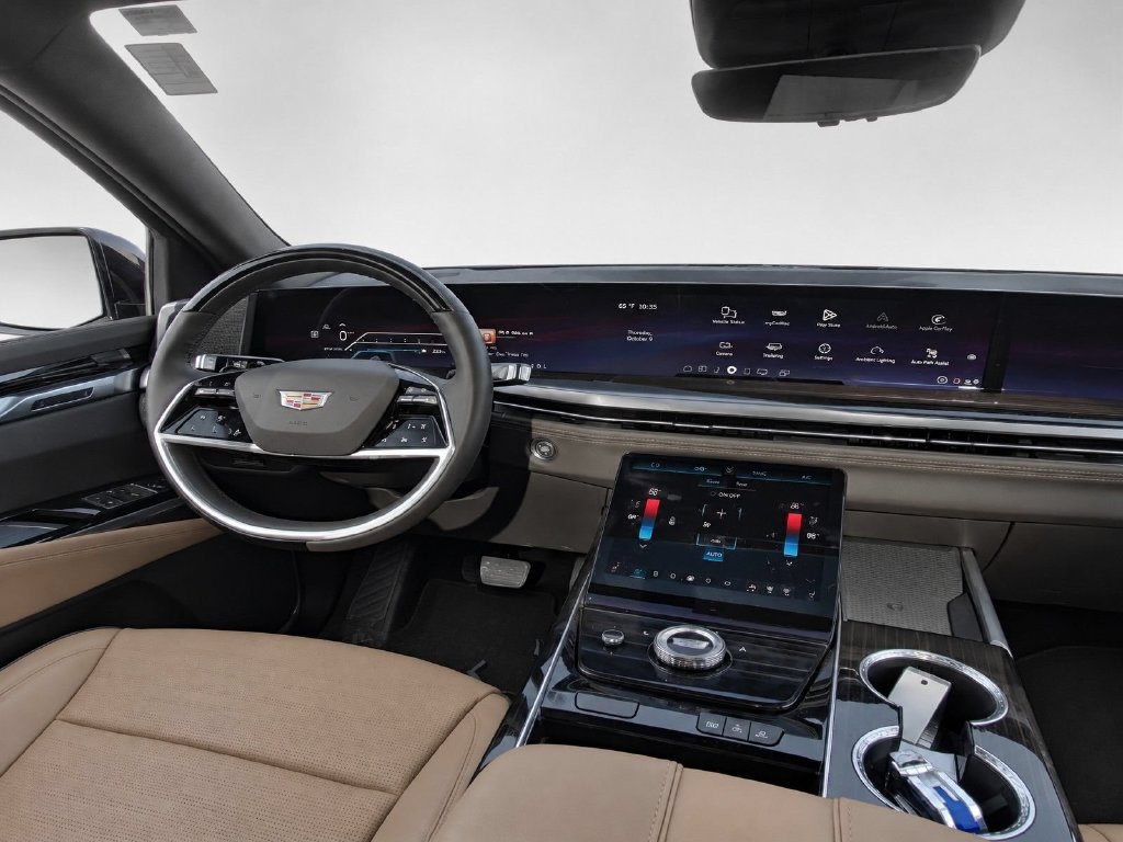 Used 2025 Cadillac Escalade ESV Premium Luxury w/ Touring Package AWD/4WD image 37