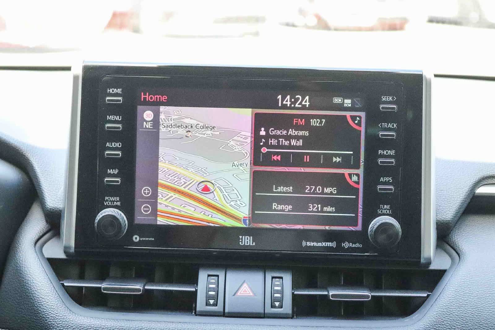Used 2020 Toyota RAV4 Limited FWD image 13