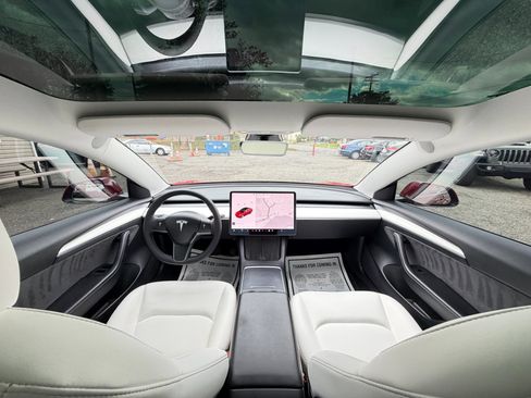 Used 2022 Tesla Model 3 Long Range image 22