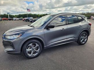 Certified 2023 Ford Escape ST-Line AWD/4WD video 1