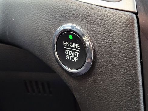 Certified 2024 Ford Edge SEL image 34