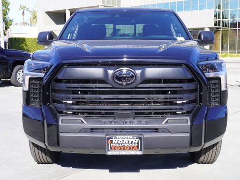 New 2026 Toyota Tundra SR image 2