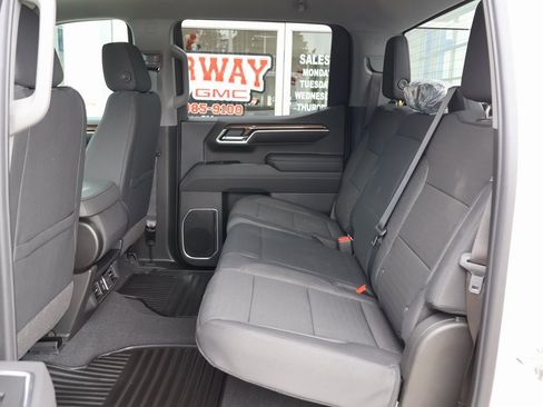 New 2026 Chevrolet Silverado 1500 LT image 27