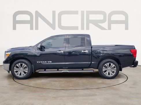 Used 2019 Nissan Titan SL RWD image 7