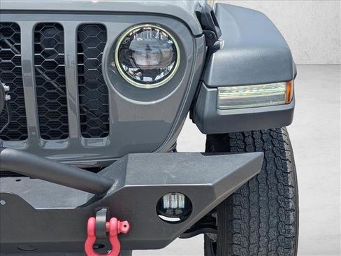Used 2023 Jeep Gladiator Sport AWD/4WD image 9