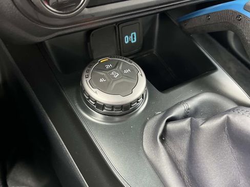 Certified 2024 Ford Bronco Black Diamond image 30