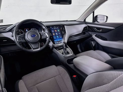 Used 2024 Subaru Outback Premium AWD/4WD image 27