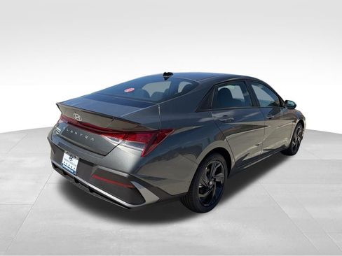 New 2026 Hyundai Elantra Sport FWD image 7