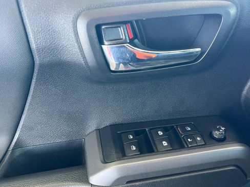 Certified 2022 Toyota Tacoma TRD Pro AWD/4WD image 8