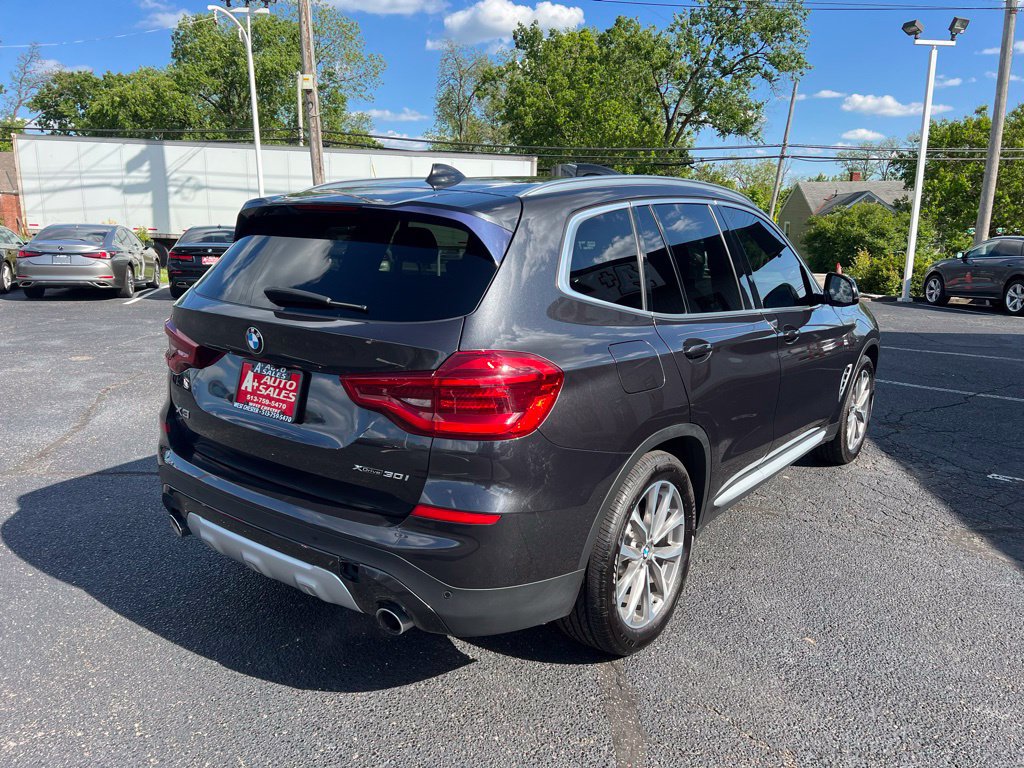 Used 2019 BMW X3 xDrive30i w/ Premium Package AWD/4WD image 6