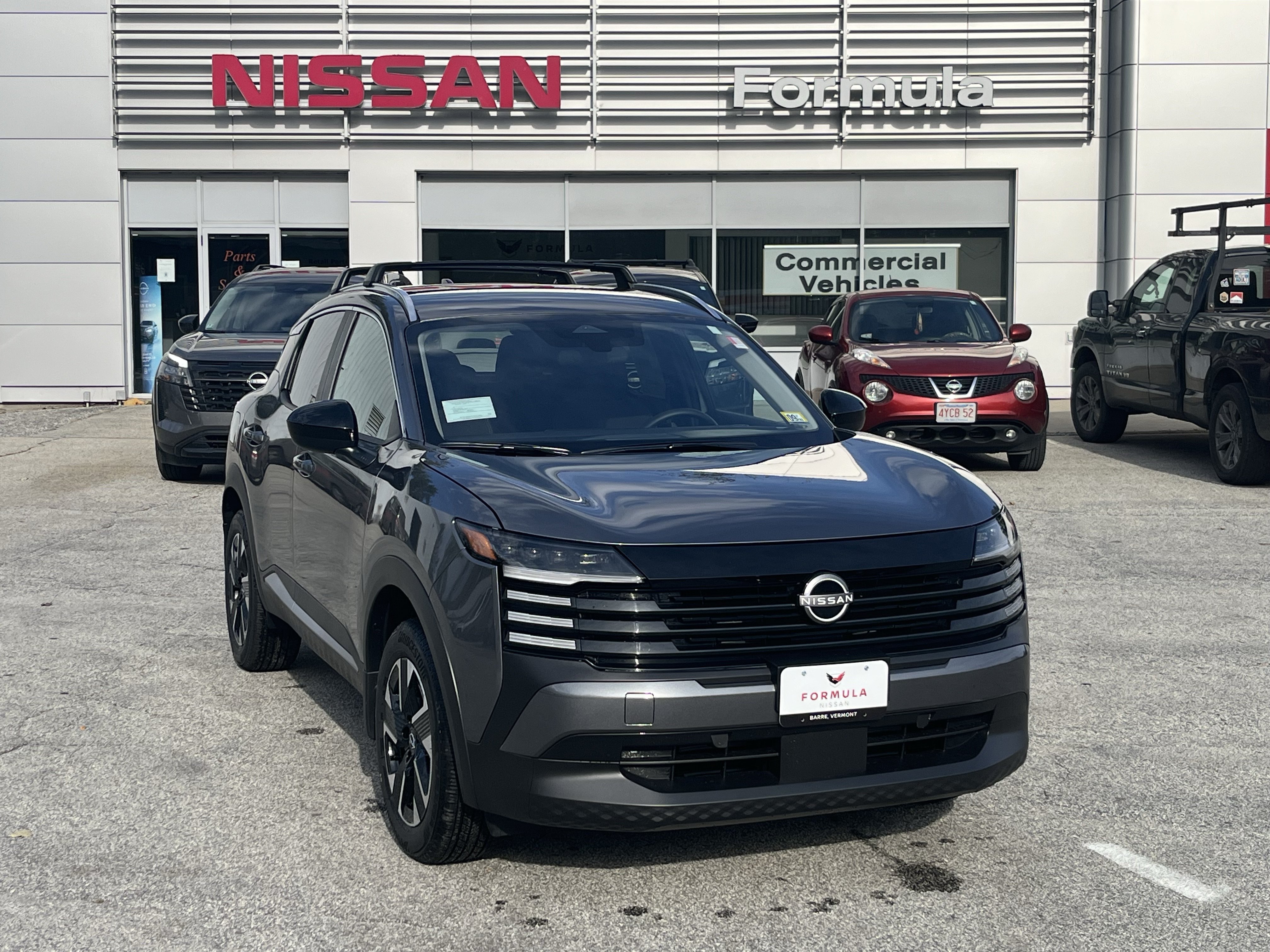 New 2027 Nissan Kicks SV AWD/4WD image 1