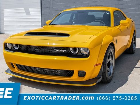 Used 2018 Dodge Challenger SRT Demon w/ Leather Front Seat Group RWD image 1