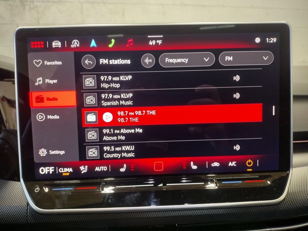 New 2026 Volkswagen GTI SE FWD image 30