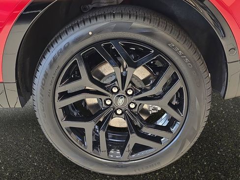 New 2026 Land Rover Discovery Sport Landmark AWD/4WD image 34
