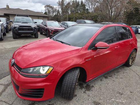 Used 2016 Volkswagen GTI SE w/ Lighting Package (SEL) image 10